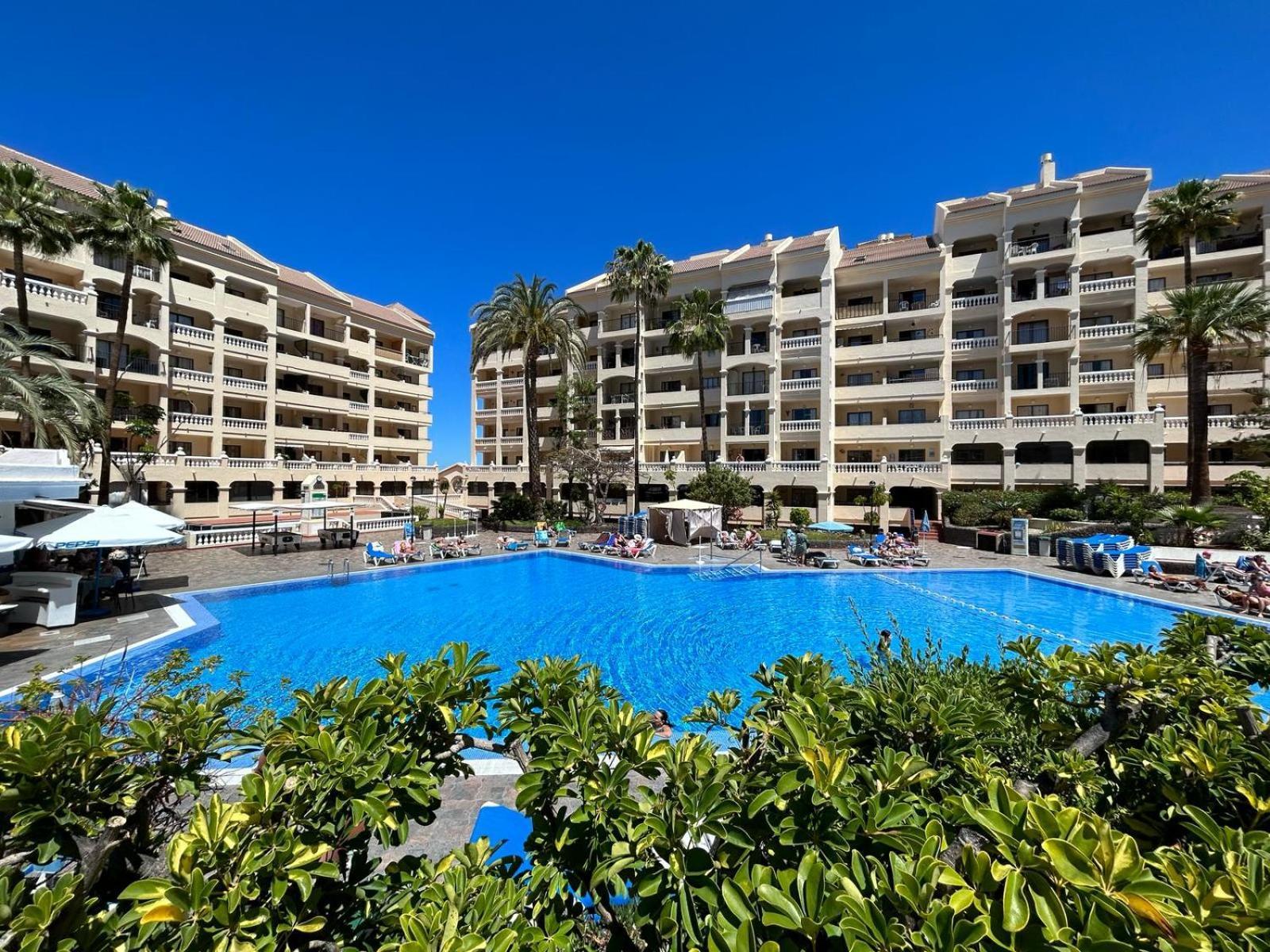 Lovely 1 Bed Apartment In Castle Harbour C108 Los Cristianos  Eksteriør bilde